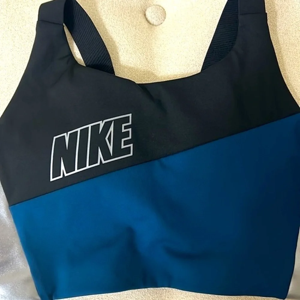 Nike Swoosh Sports Bra, Medium, Blue/Silver, NWT